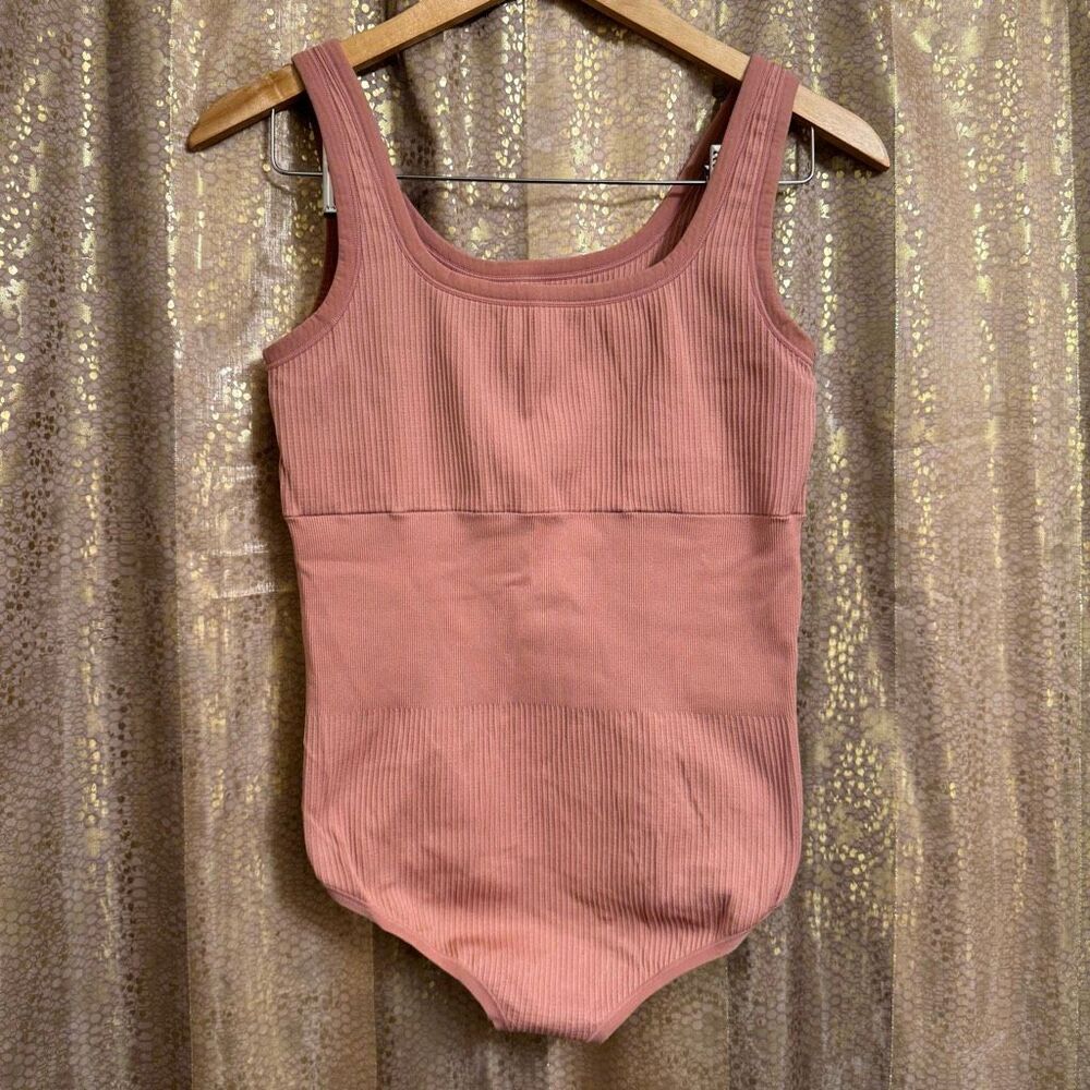 Torrid Ribbed Mauve Pink Compression Nylon Spandex Bodysuit 1X 14/16